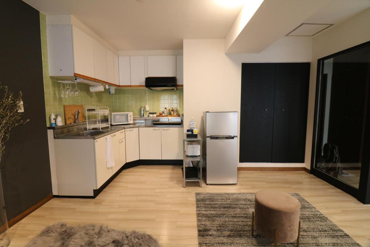 Ogisaka Minami 3 Jo Apartment Sapporo Luaran gambar